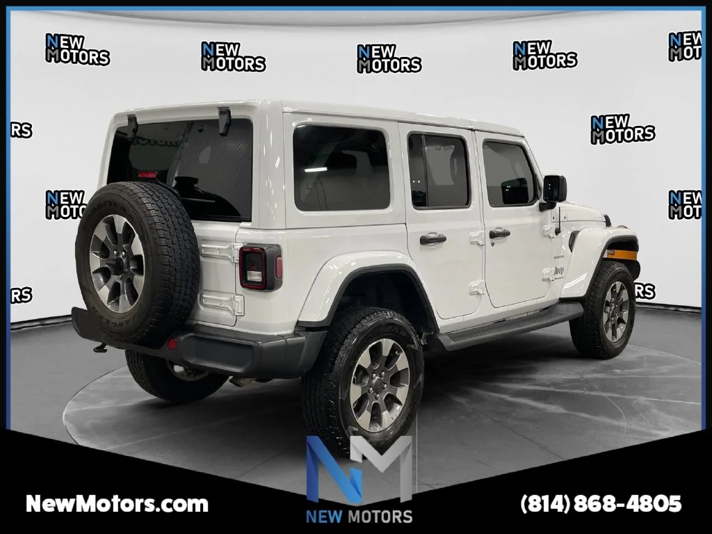 Used 2023 Bright White Clearcoat Jeep Sahara image 5