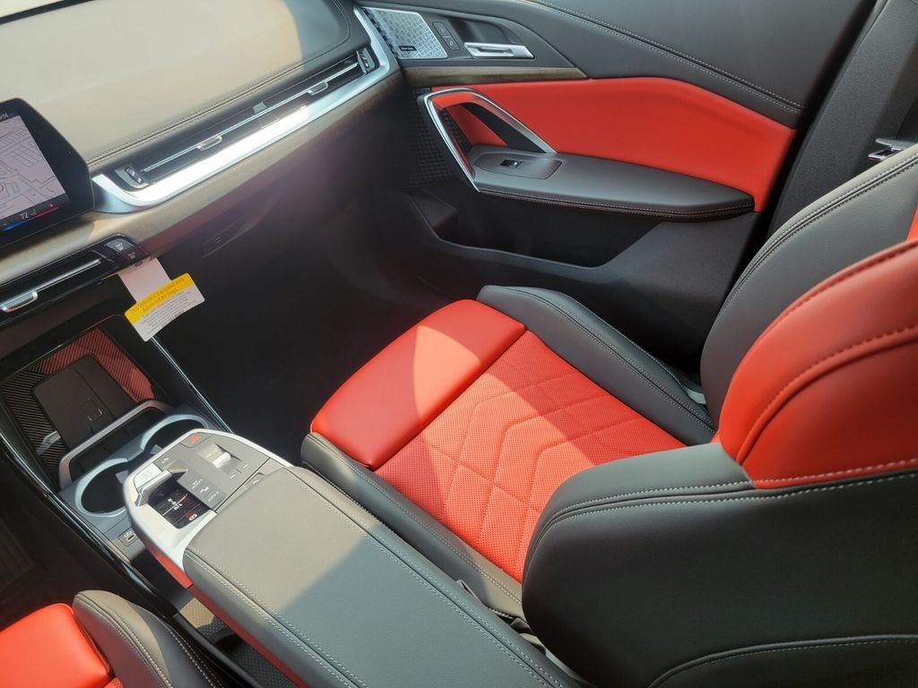 2025 BMW X1 28i - Photo 16