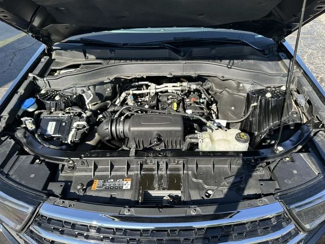 Used 2021 Black Ford XLT image 19