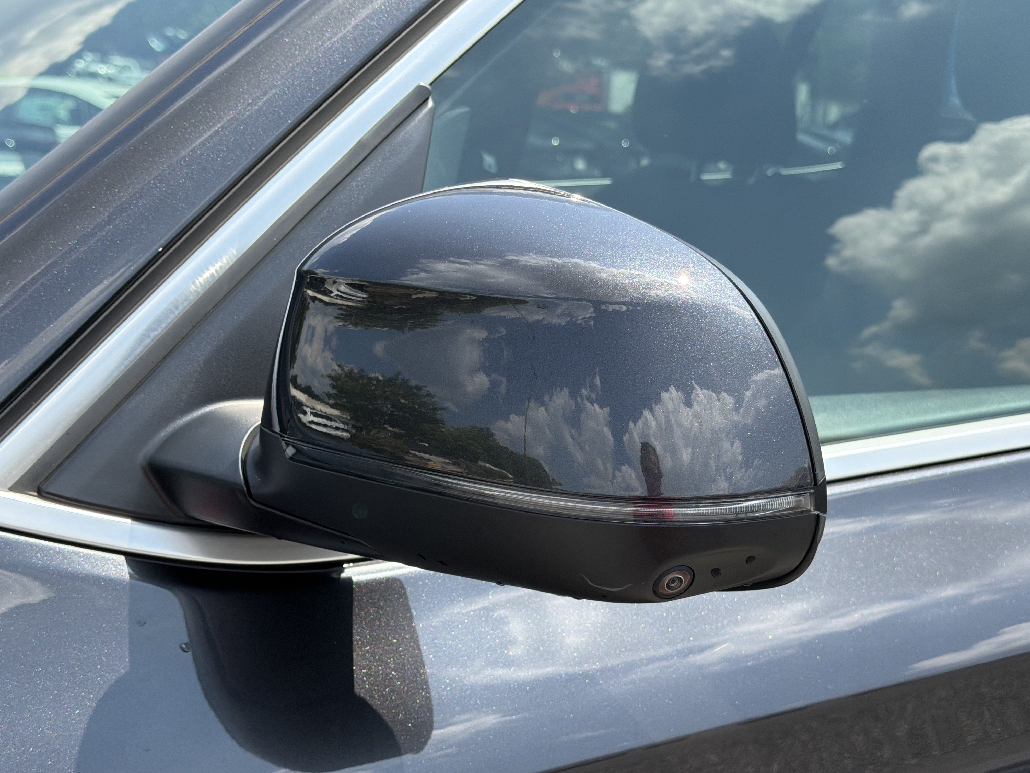 Used 2023 Dark Graphite Metallic BMW sDrive30i image 34