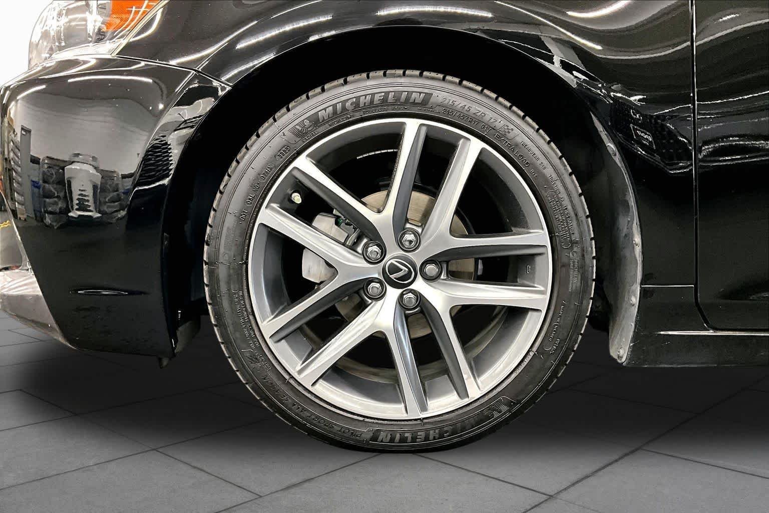 Used 2017 Obsidian Lexus  image 10