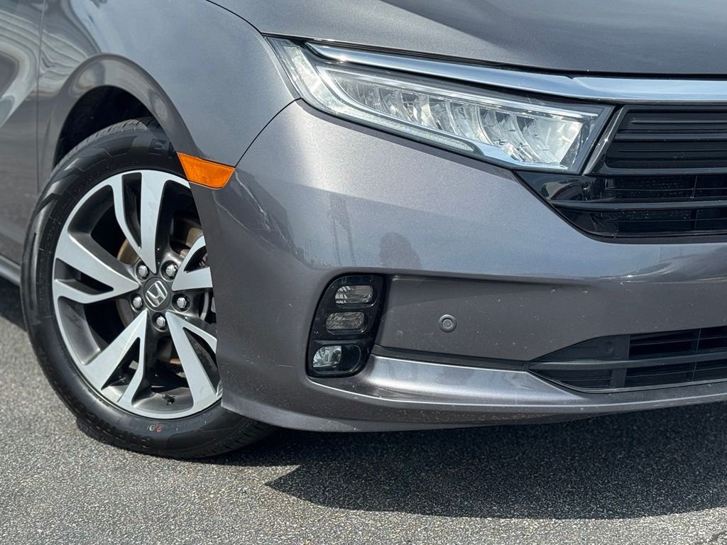 Used 2024 Gray Honda Touring image 3