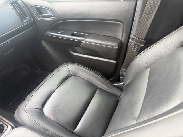 Used 2018 RED QUARTZ TINTCOAT GMC 4WD SLT image 20