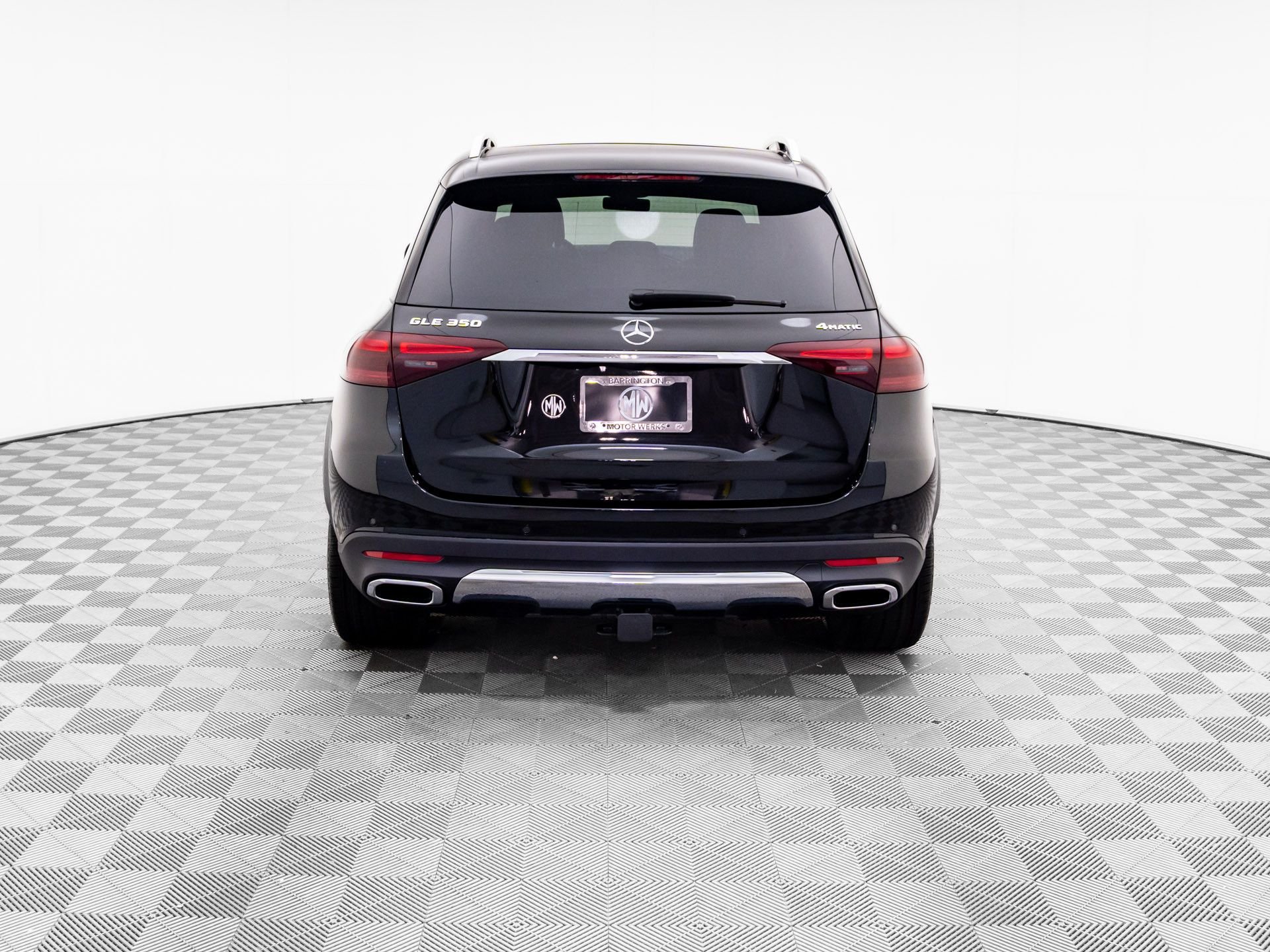 New 2026 Obsidian Black Metallic Mercedes-Benz GLE 350 image 4