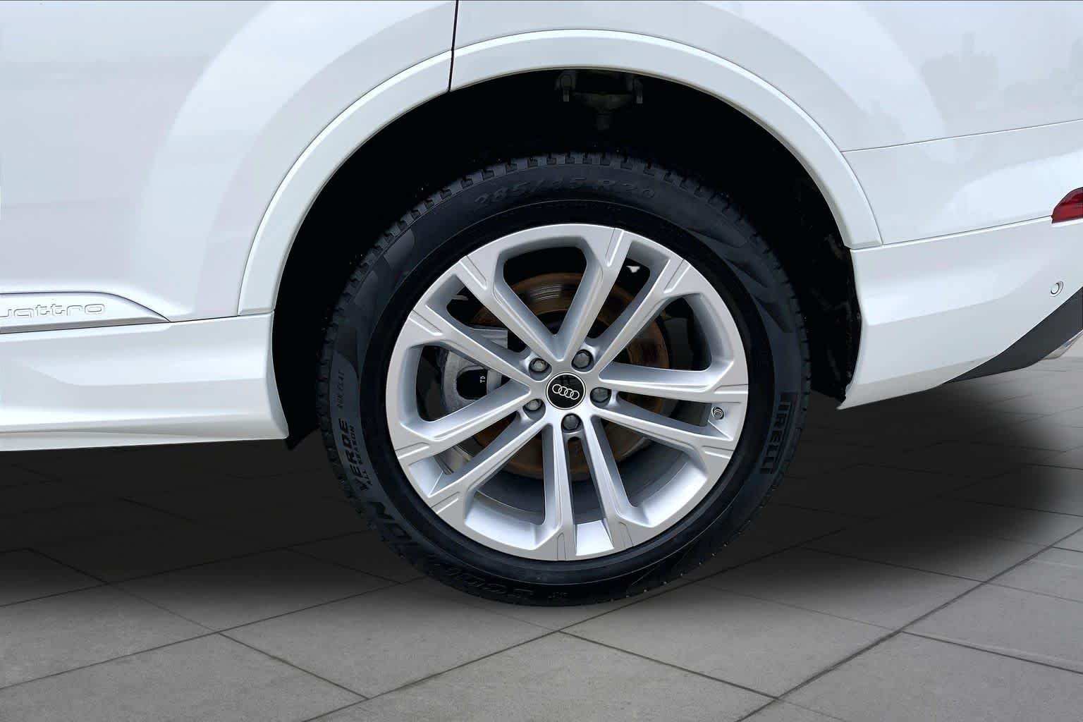 Used 2025 Carrara White Audi Premium Plus image 11