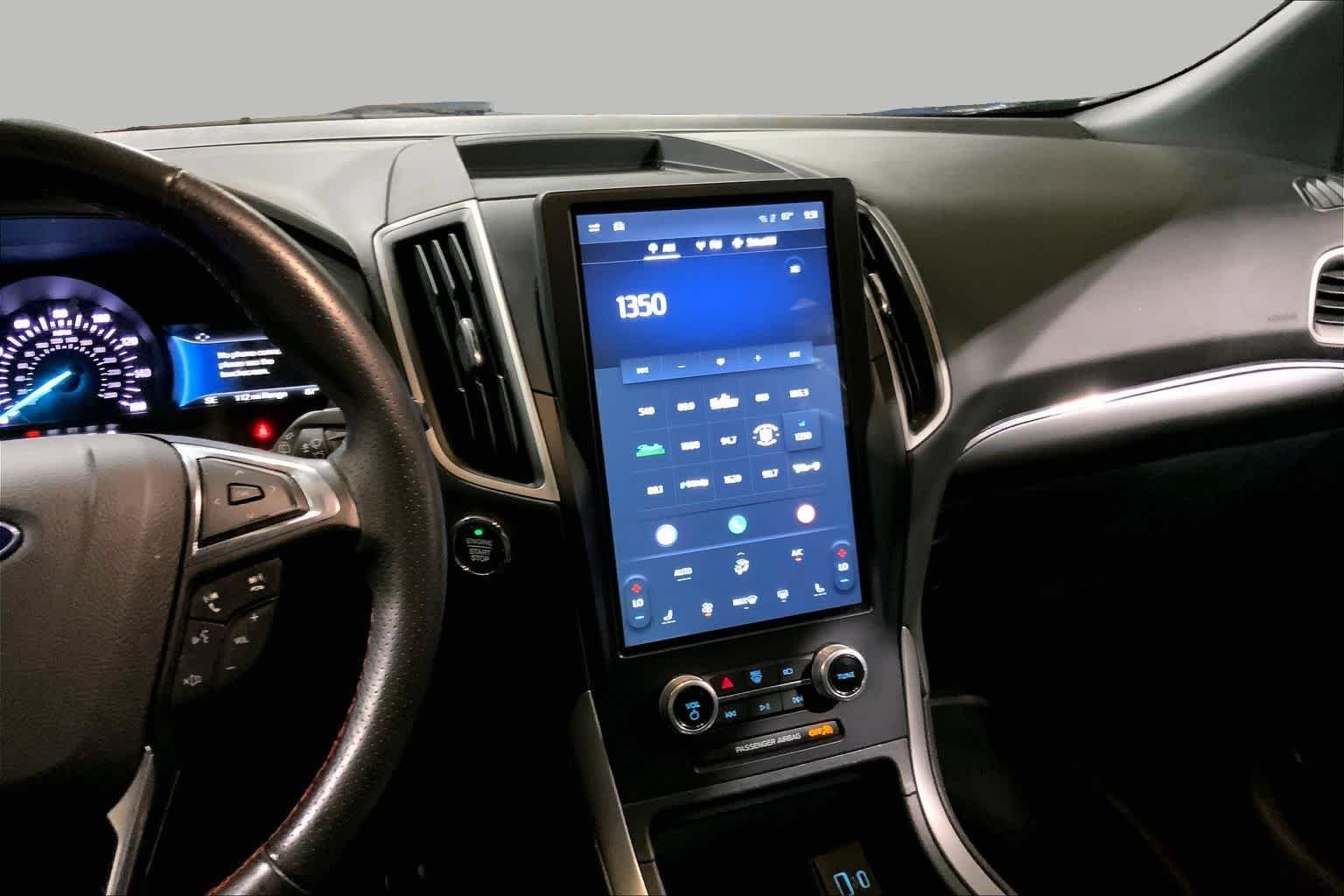 Used 2022 Agate Black Metallic Ford ST-Line image 7
