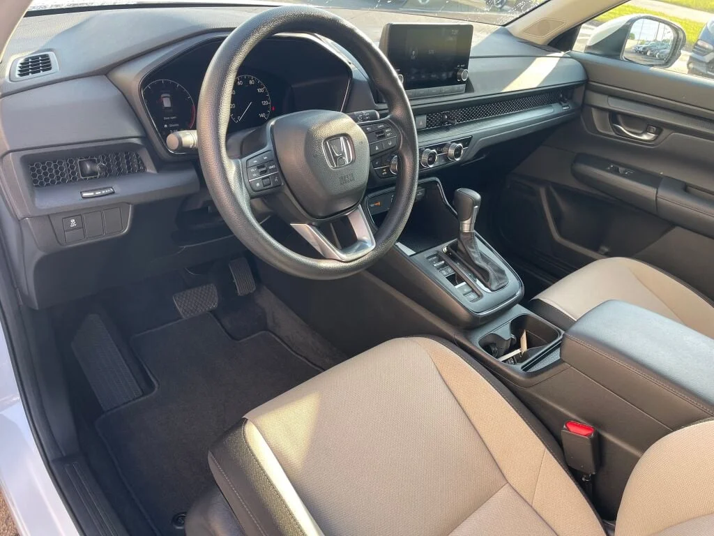 Used 2024 Platinum White Pearl Honda EX image 5