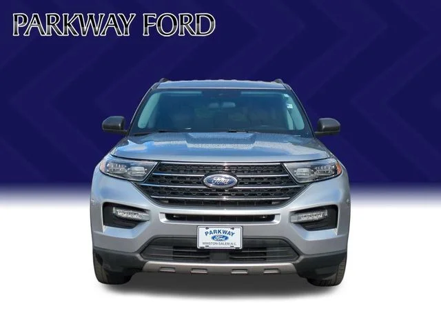 Used 2024 Silver Ford XLT image 8