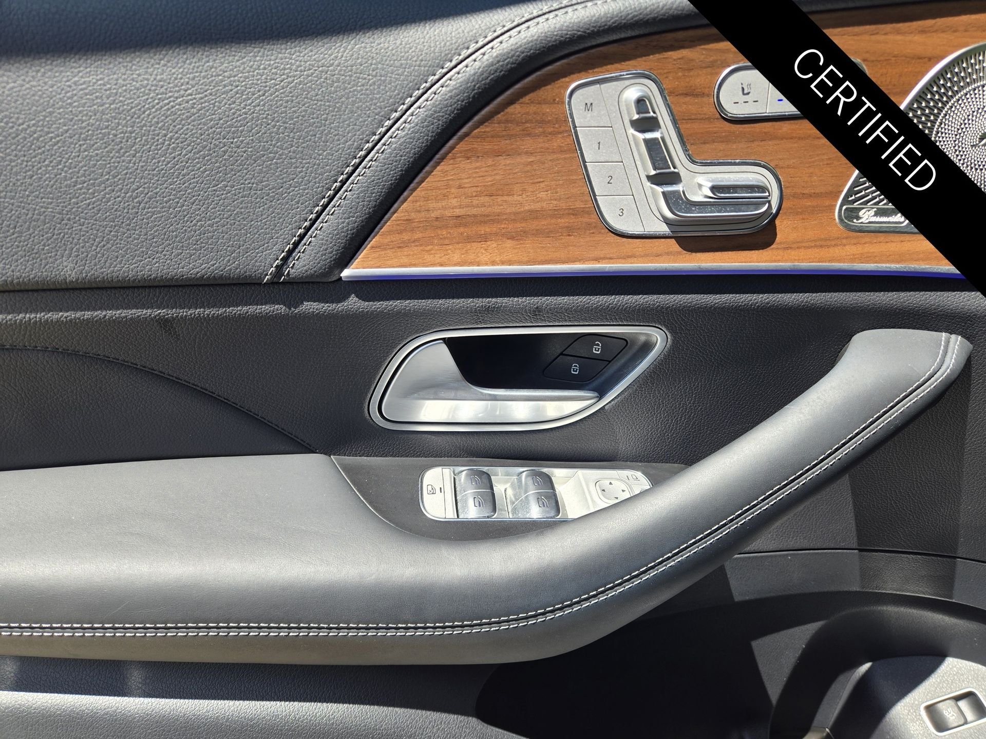 Certified Used 2024 MANUFAKTUR Alpine Gray Mercedes-Benz GLS 580 image 19