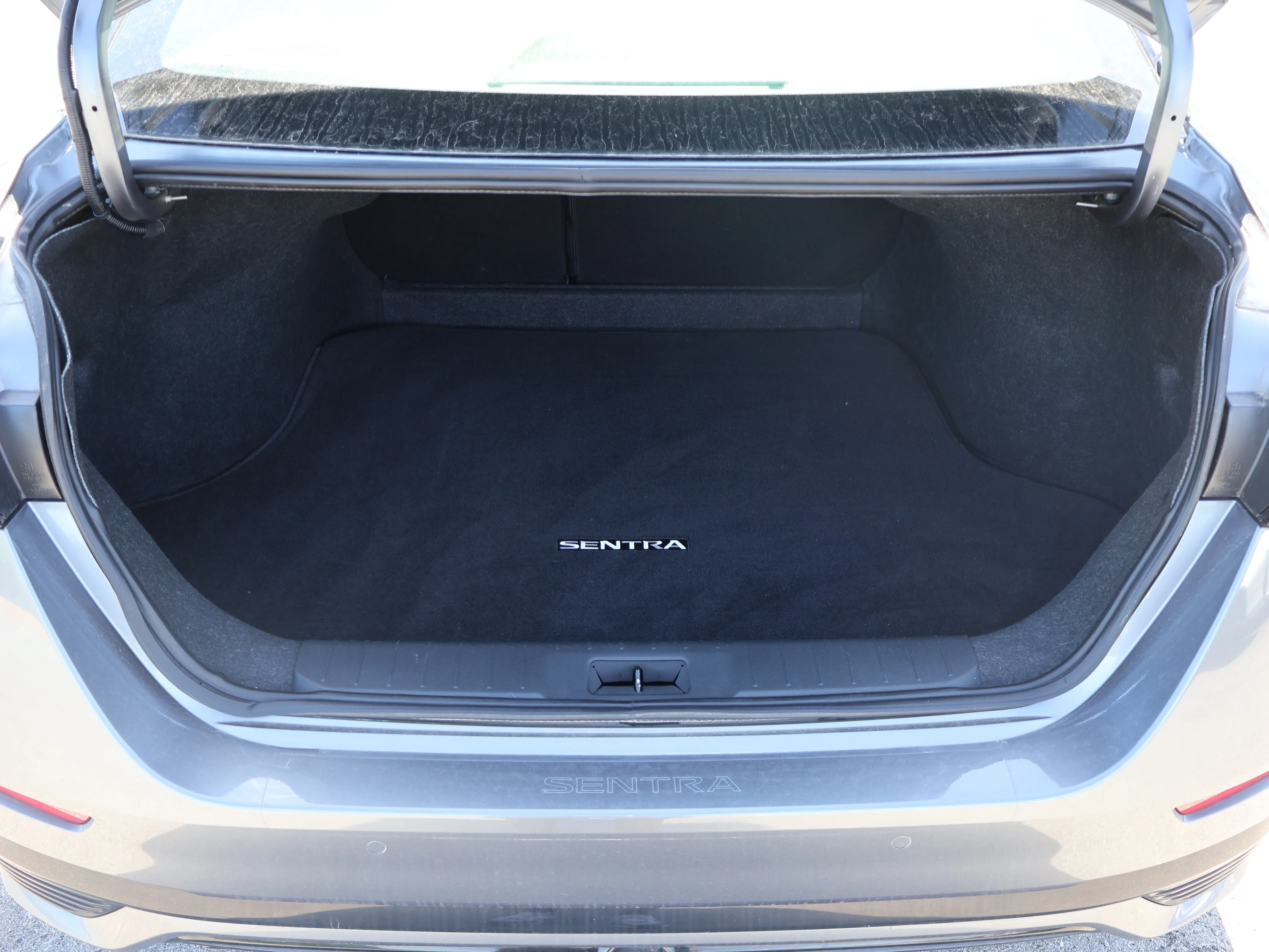 Used 2024 Gun Metallic Nissan SR image 15