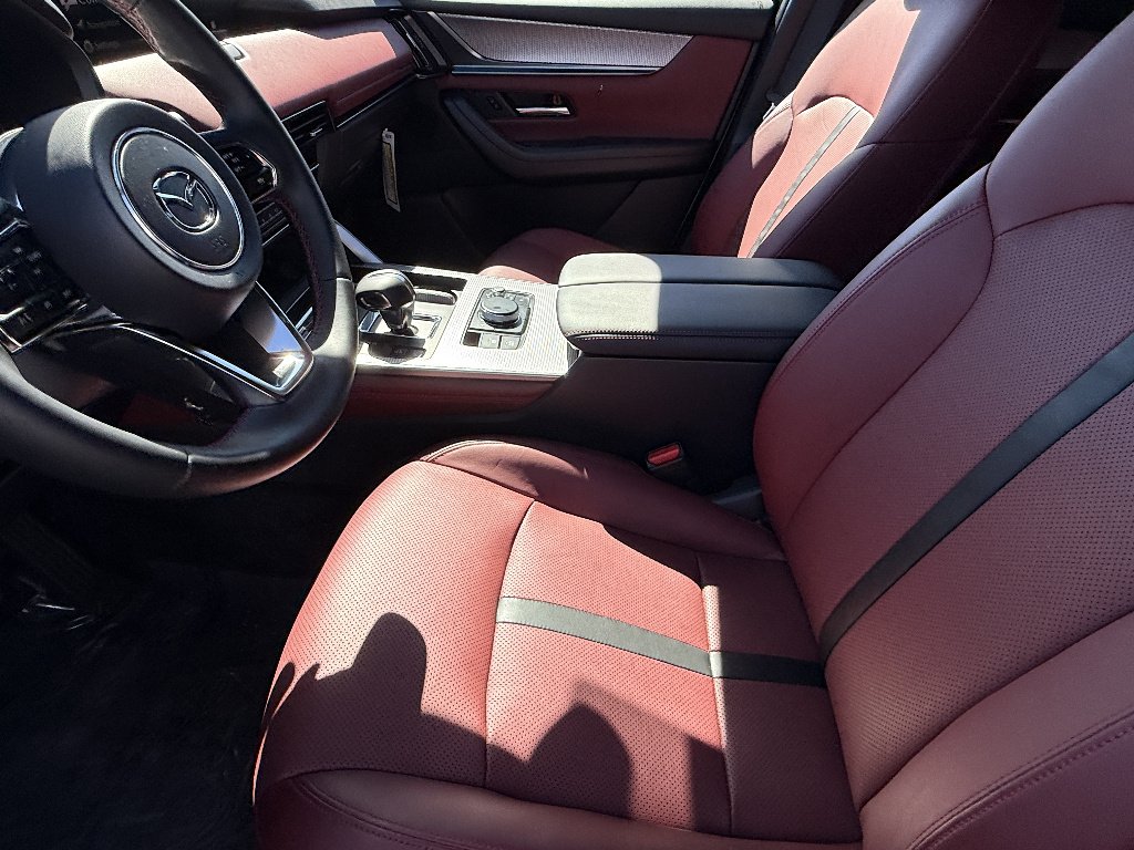 2025 Mazda CX-70 Premium Plus Package - Photo 11