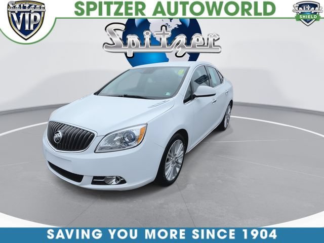 Used 2013 SUMMIT WHITE Buick BASE image 4