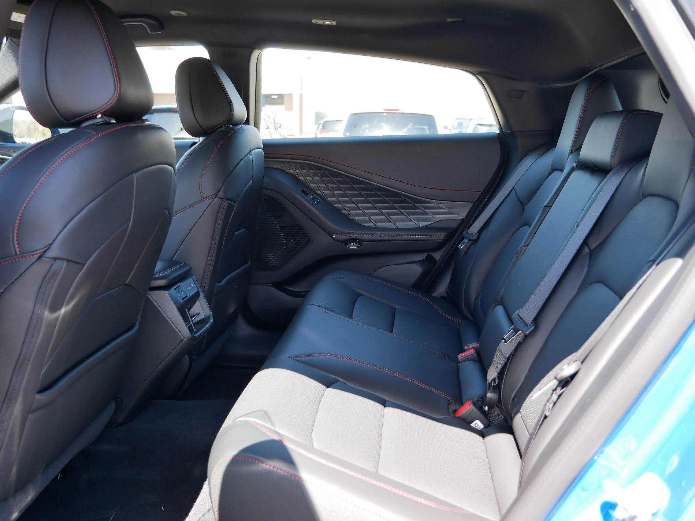 New 2026 Bludicrous Exterior Paint Dodge R/T Plus image 11