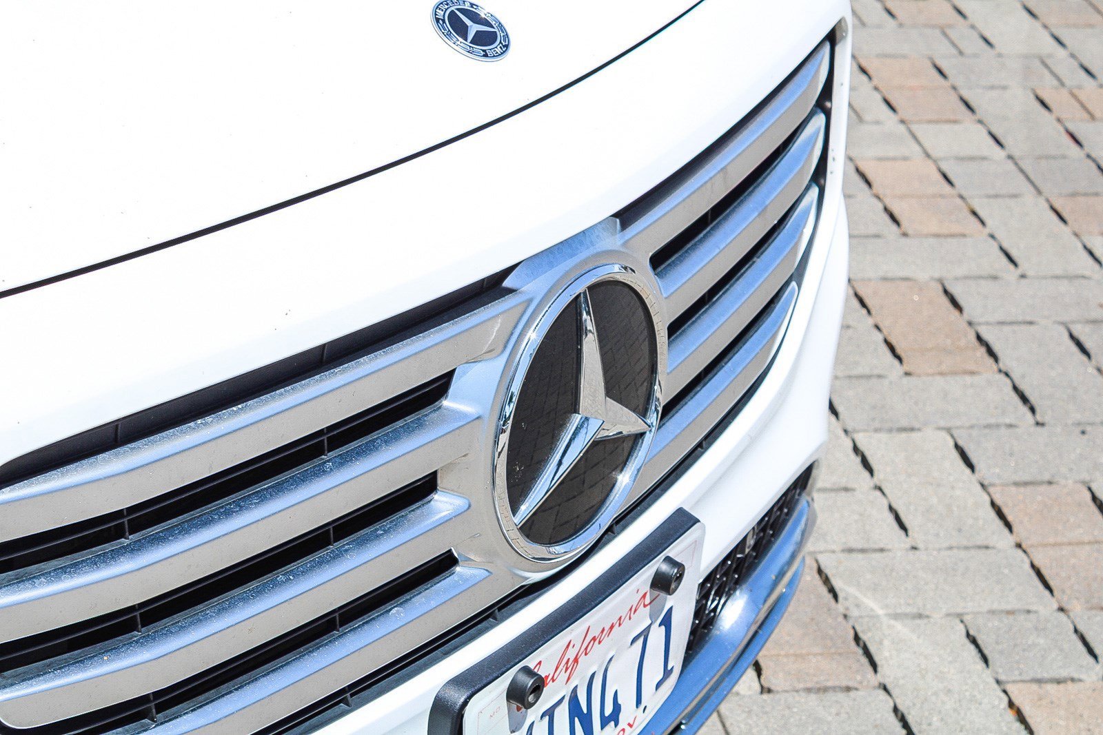 Used 2024 Polar White Mercedes-Benz GLB 250 image 5