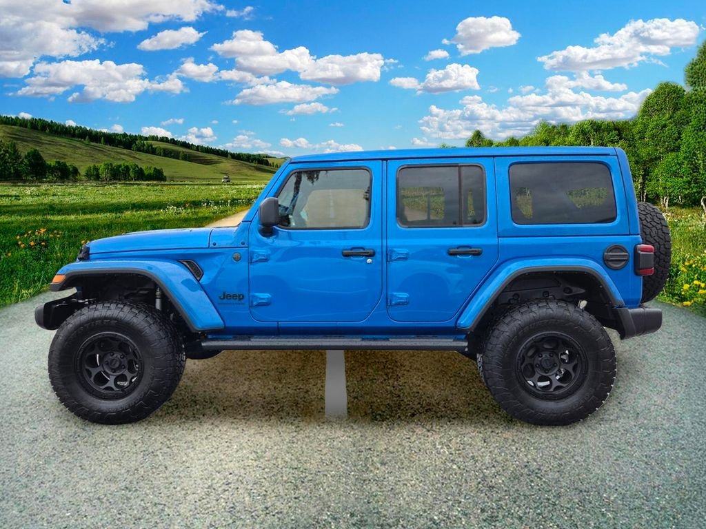 New 2025 Hydro Blue Pearl-Coat Exterior Paint Jeep Sahara image 3