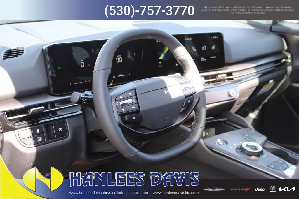 New 2026 Gravity Gray Kia EX image 12