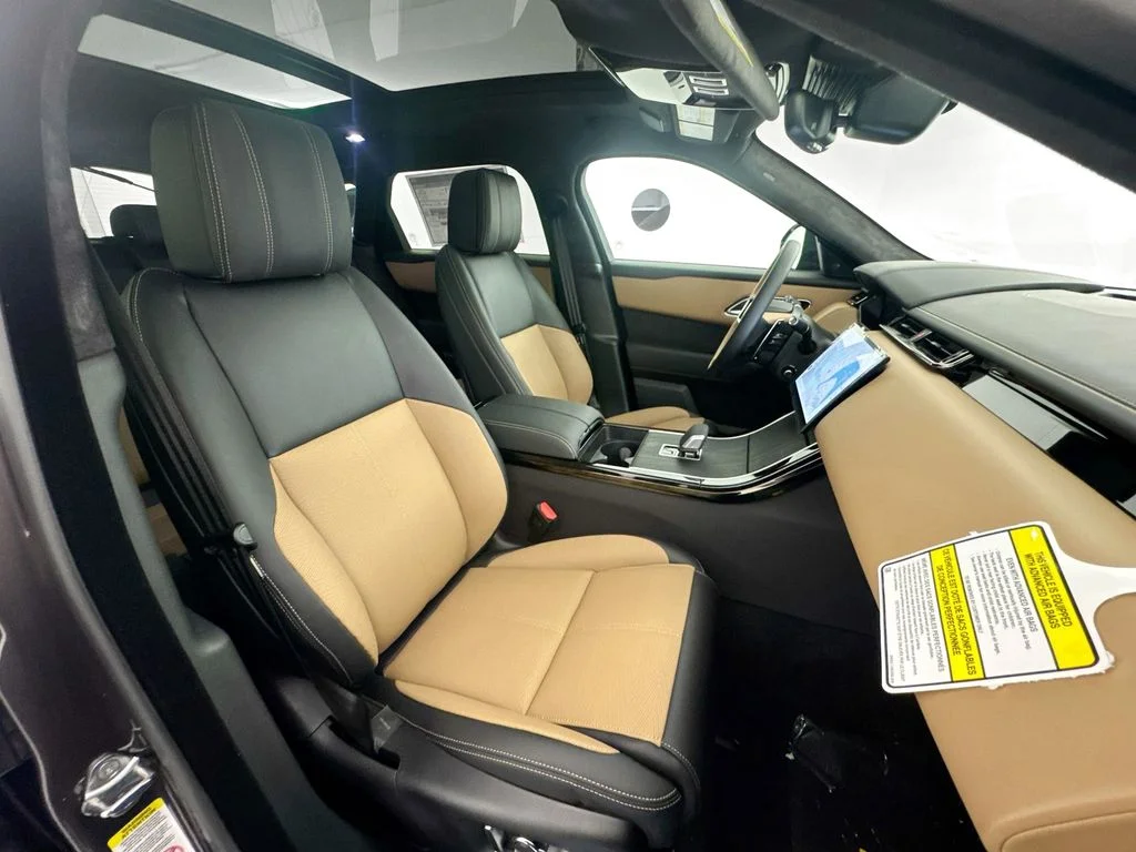 New 2026 Charente Grey Land Rover Autobiography image 30