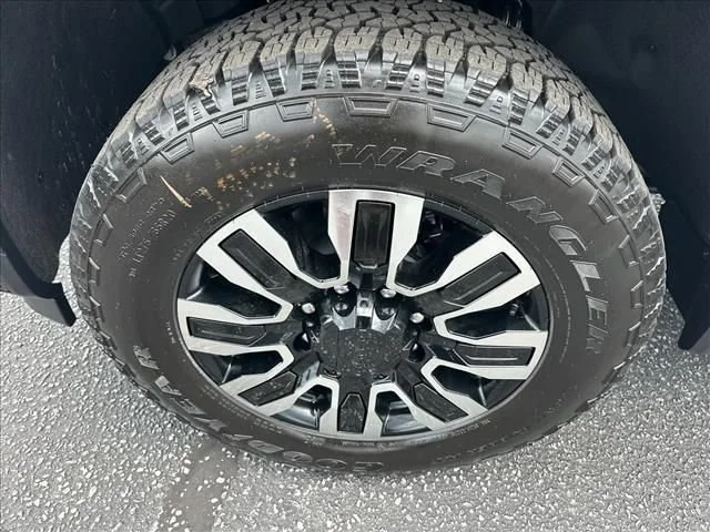 2026 GMC Sierra 2500HD Denali Ultimate - Photo 18