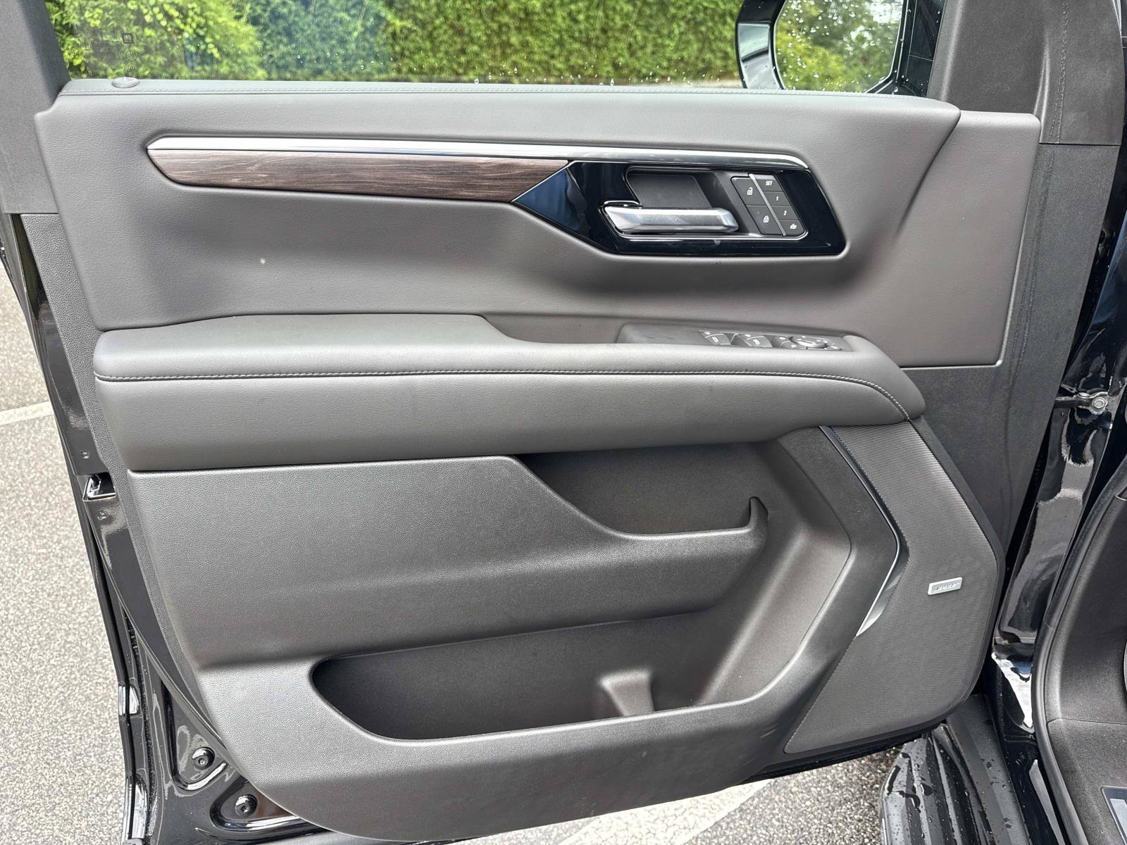 2026 Chevrolet Tahoe LT - Photo 18