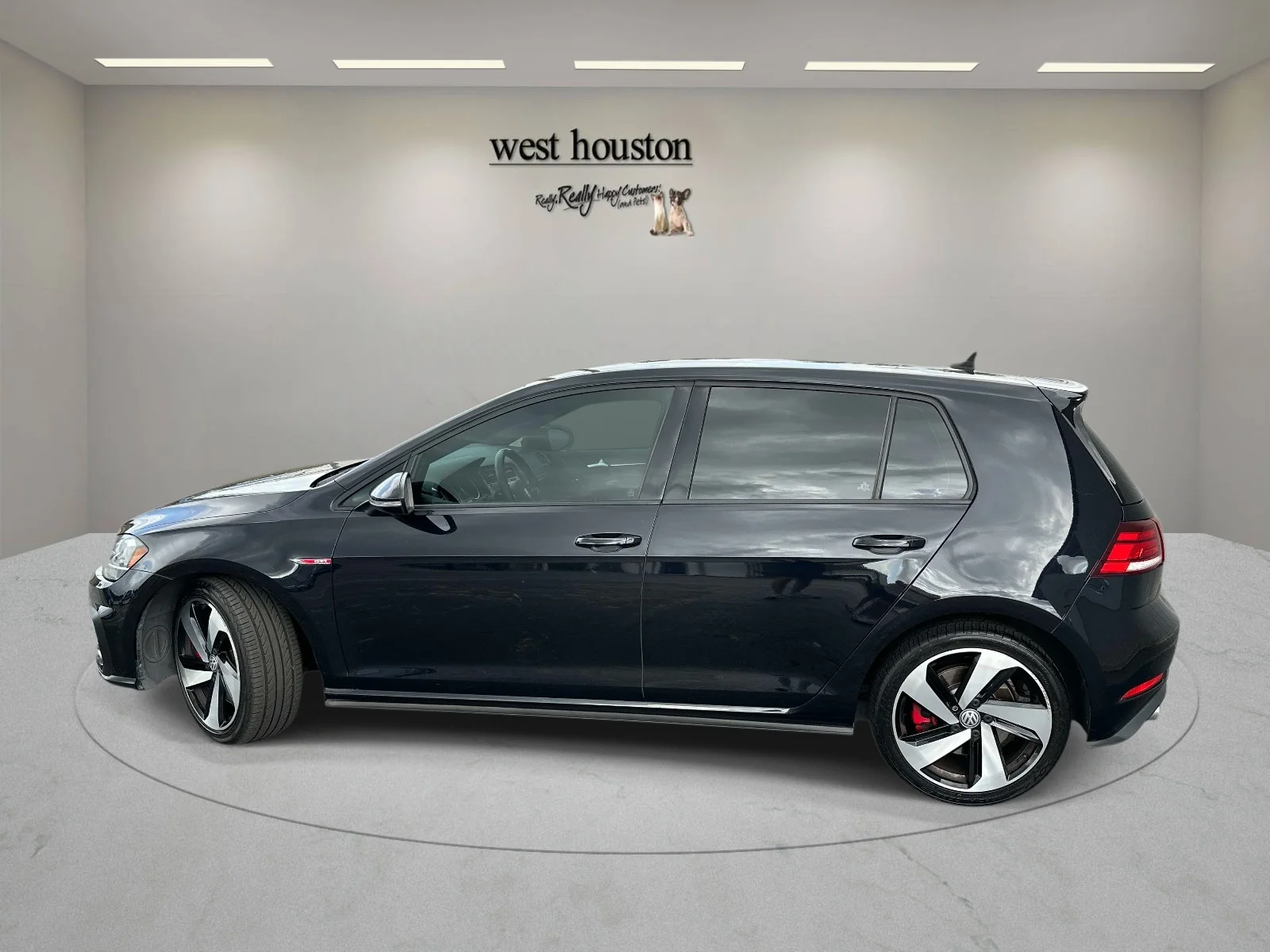 Used 2020 Black Volkswagen 2.0T S DSG image 8