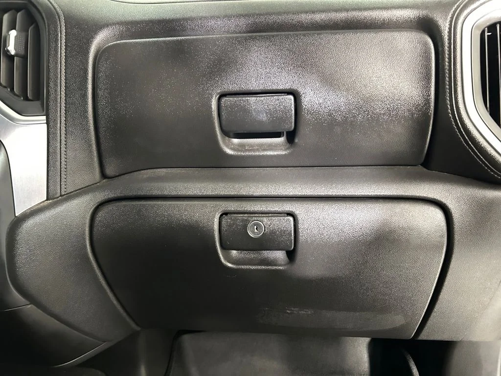 Used 2020 Blue GMC Elevation image 24