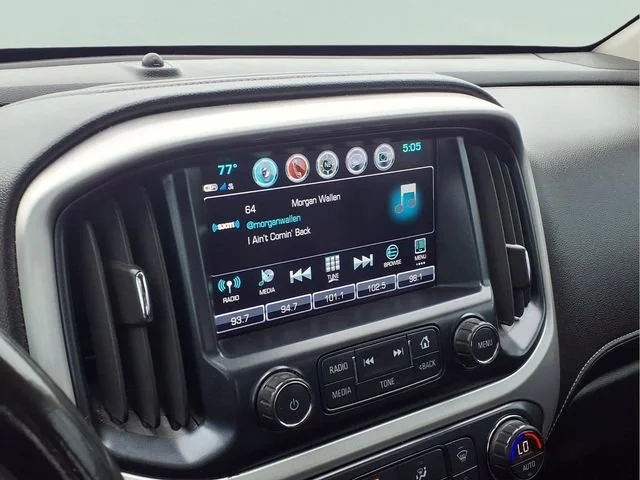 Used 2018 DARK SLATE METALLIC GMC 4WD SLT image 5