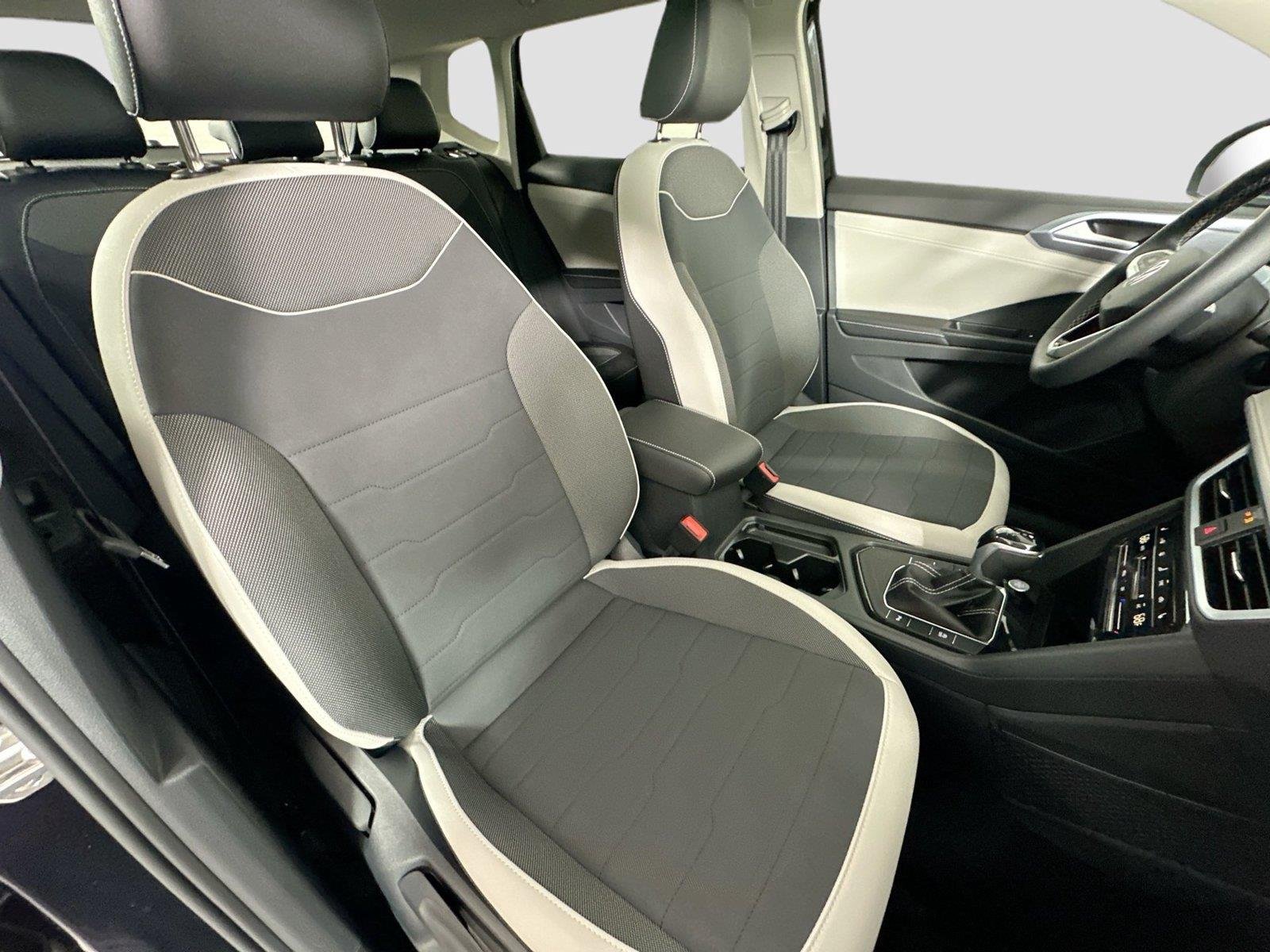 2026 Volkswagen Taos SE - Photo 26