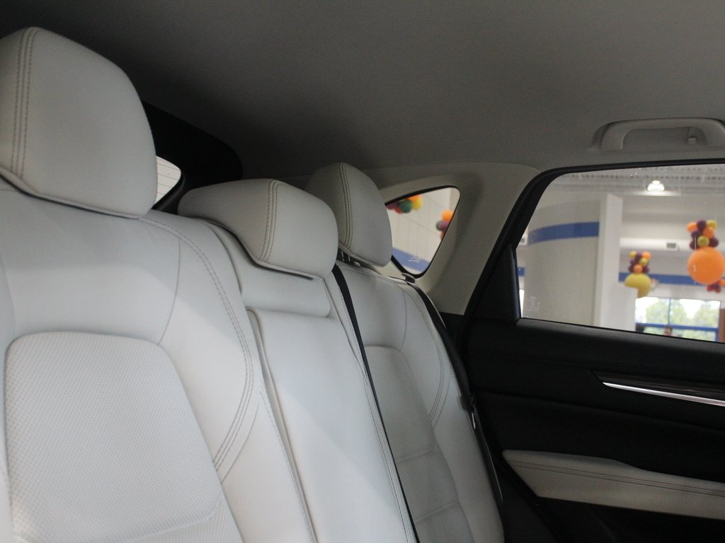 2023 Mazda CX-5 S Premium Plus package - Photo 14