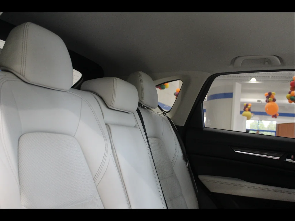 2023 Mazda CX-5 S Premium Plus package - Photo 14