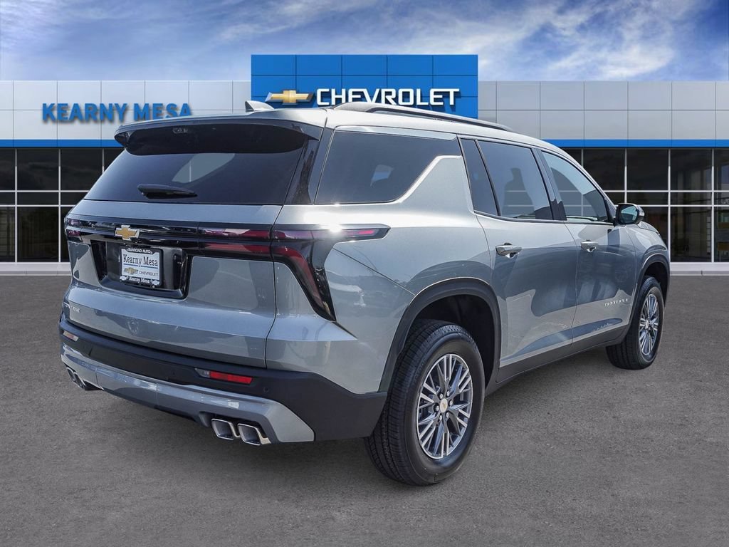 2026 Chevrolet Traverse LT - Photo 6