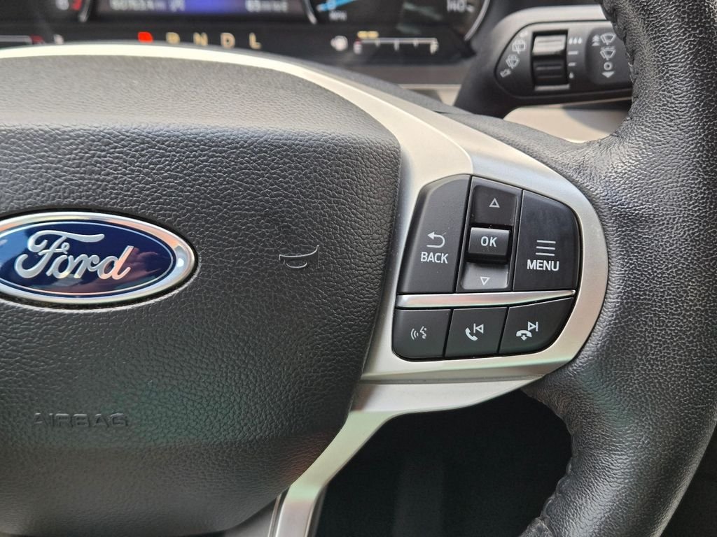 Used 2023 Silver Ford XLT image 24