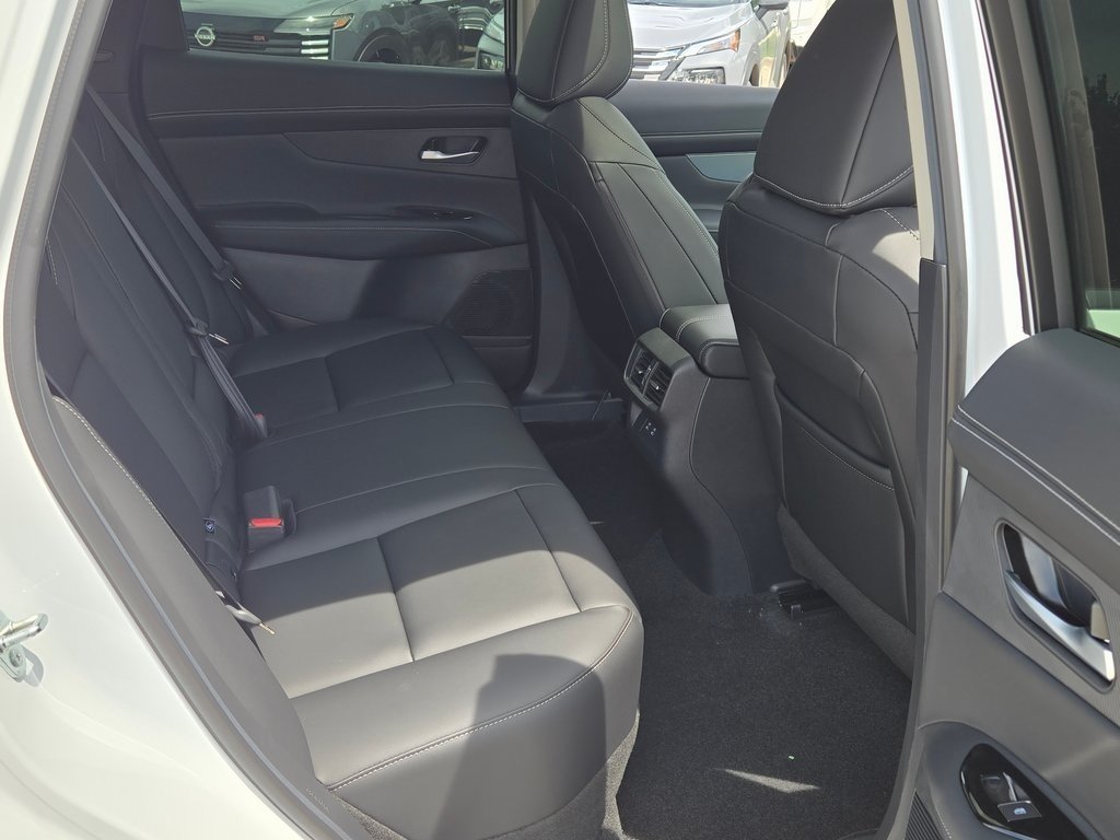 2025 Nissan Murano SL - Photo 8