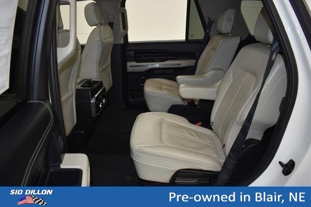 Used 2020 Star White Metallic Tri-Coat Ford Platinum image 9