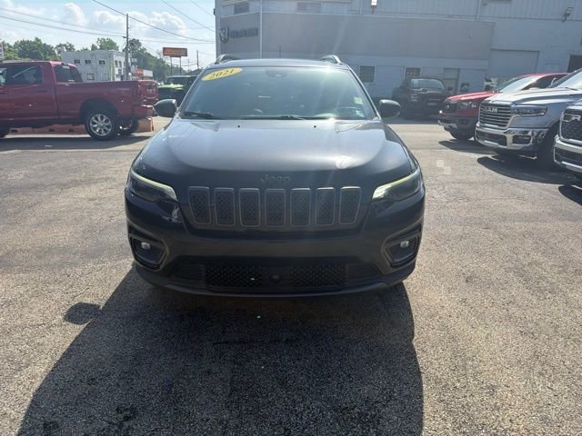 Used 2021 Black Jeep Latitude Lux image 8