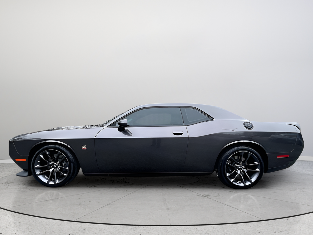 2023 Dodge Challenger R/T - Photo 9