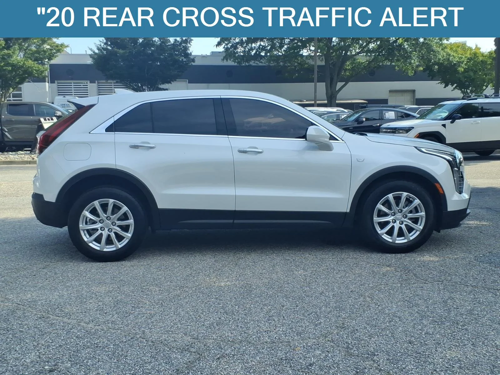 Used 2023 Crystal White Tricoat Cadillac AWD Luxury image 7