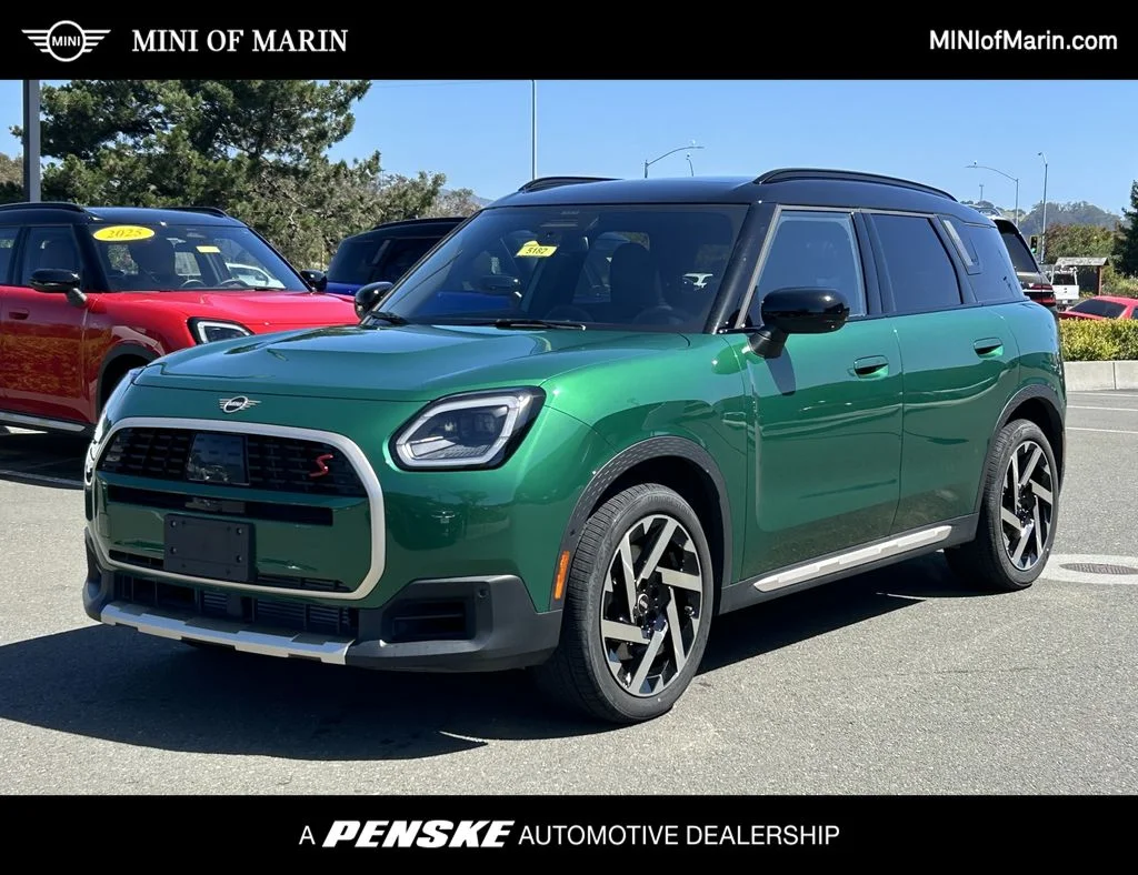 2025 MINI Countryman S ALL4's photo