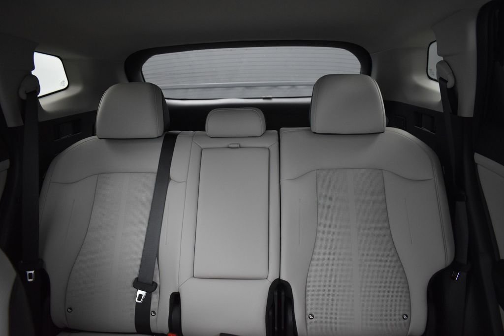 2026 Kia Sportage EX - Photo 18
