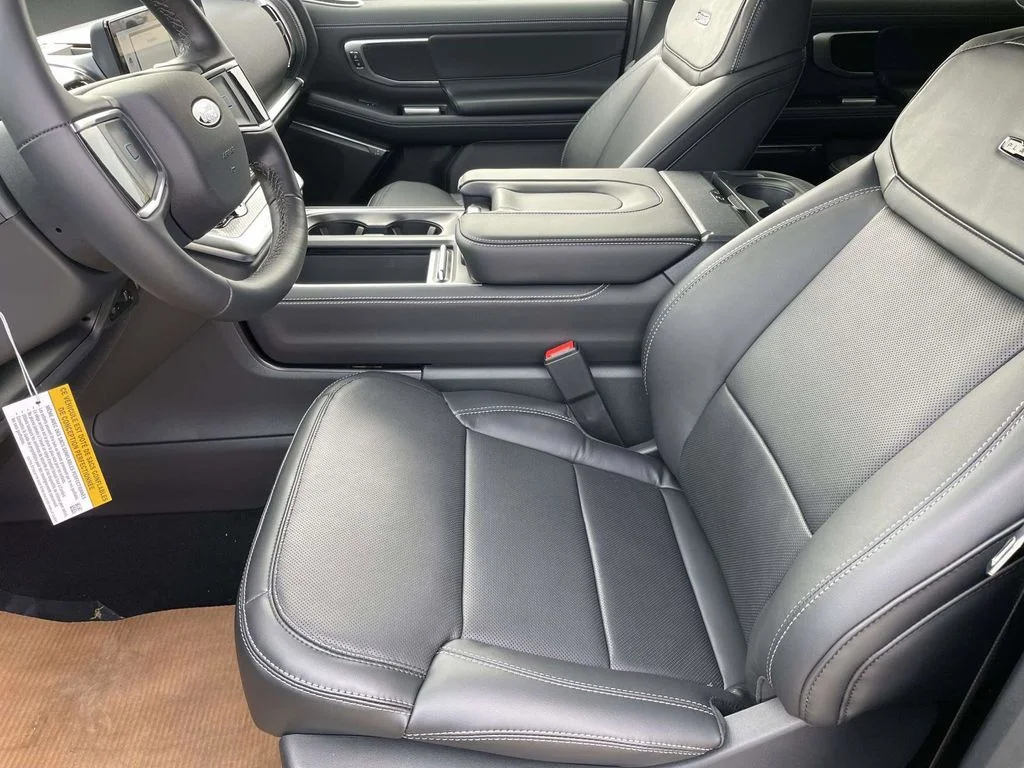 New 2026 Gray Ford Platinum image 13