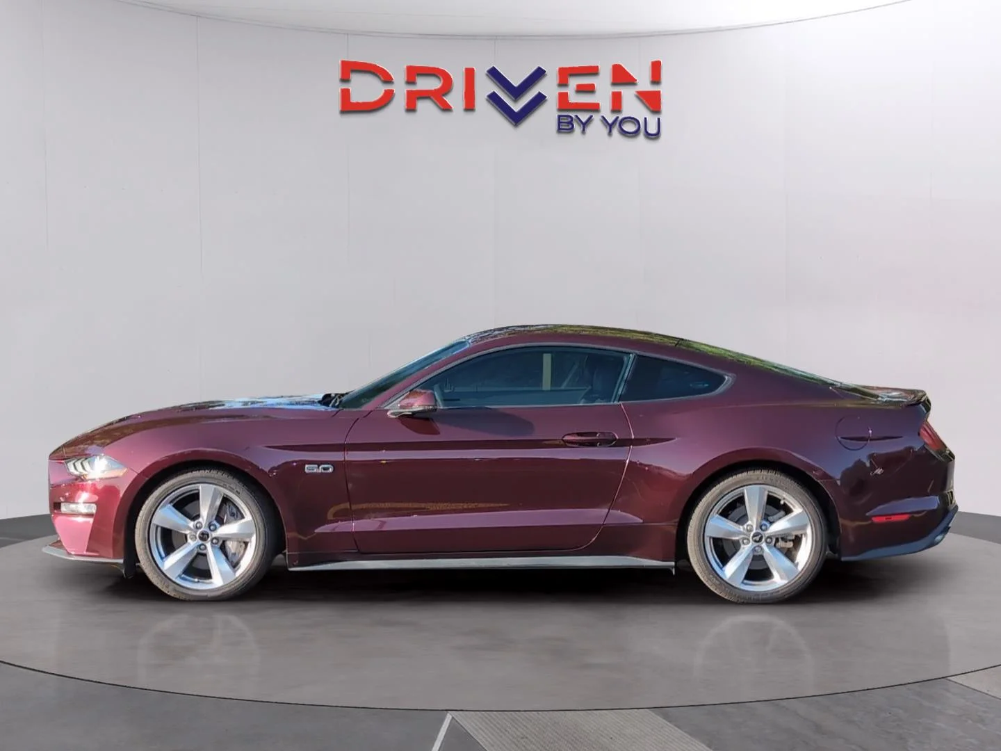 Used 2018 Royal Crimson Metallic Tinted Clearcoat Ford GT Premium image 2