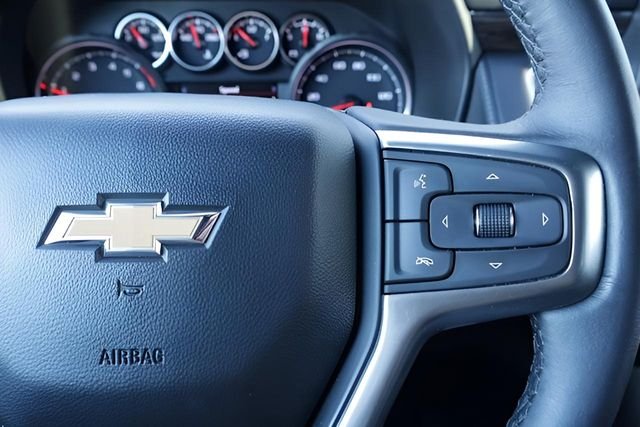 Used 2022 Black Chevrolet LS image 28