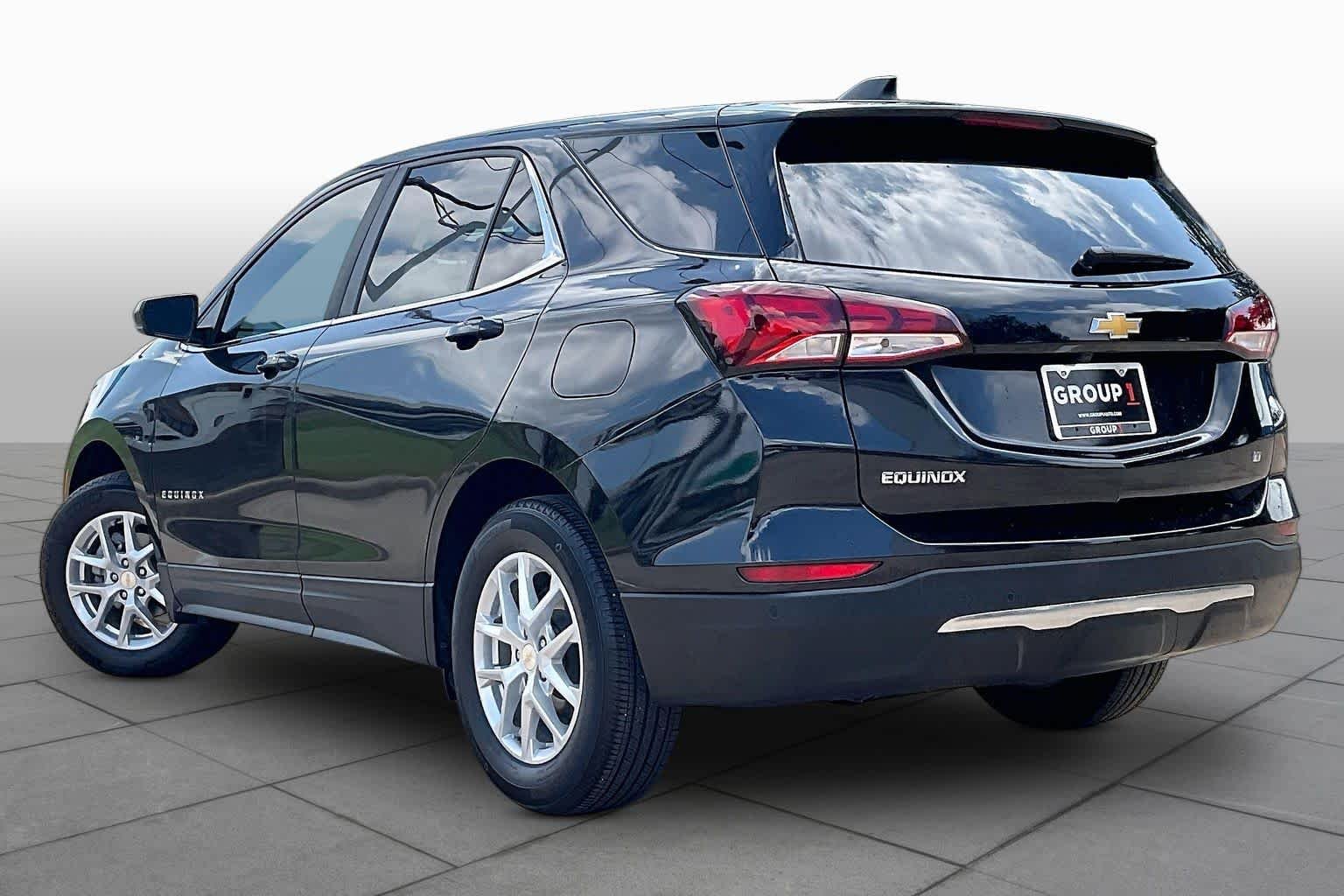 Used 2022 Mosaic Black Metallic Chevrolet LT image 12