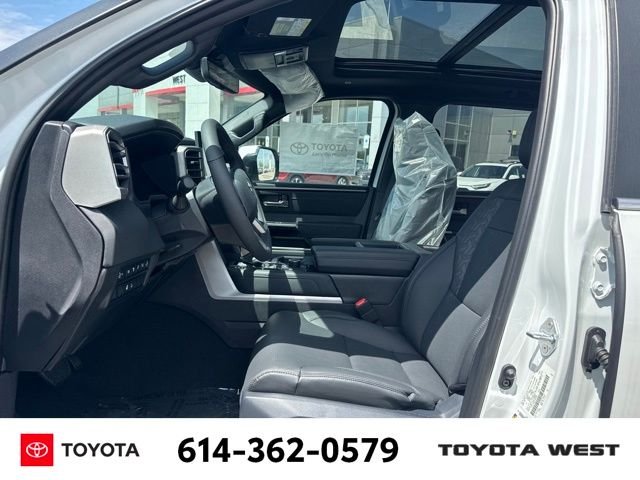 2025 Toyota Tundra Limited - Photo 17