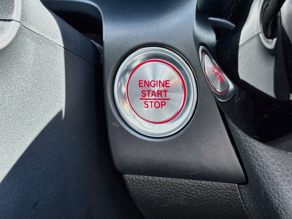 Used 2026  Acura Base image 24