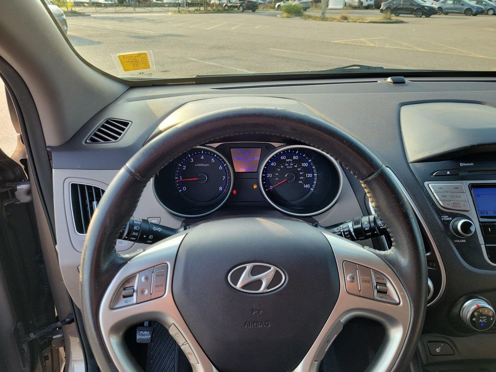 Used 2013 Chai Bronze Hyundai GLS image 25