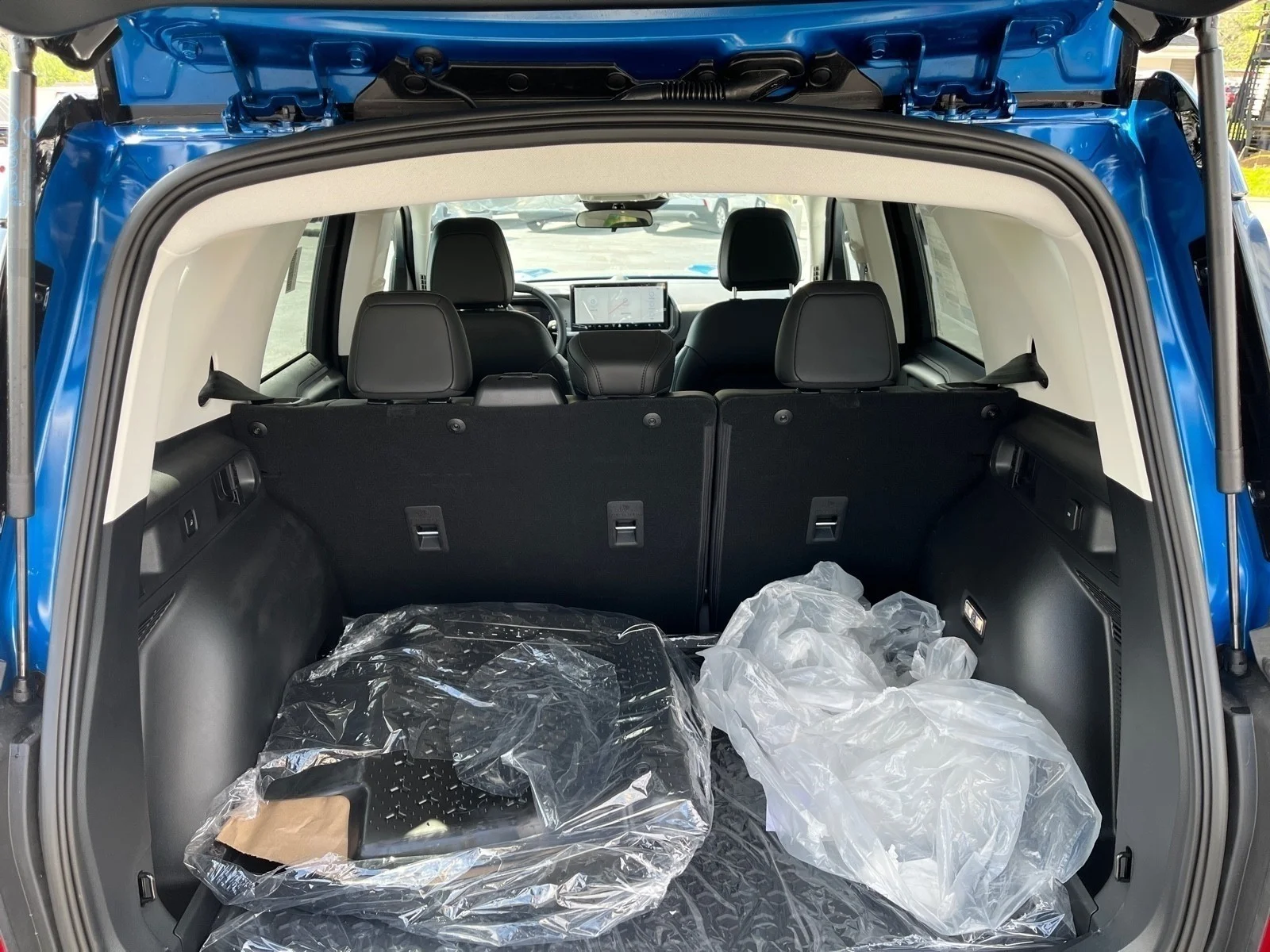 New 2026 Velocity Blue Metallic Ford Big Bend® image 11