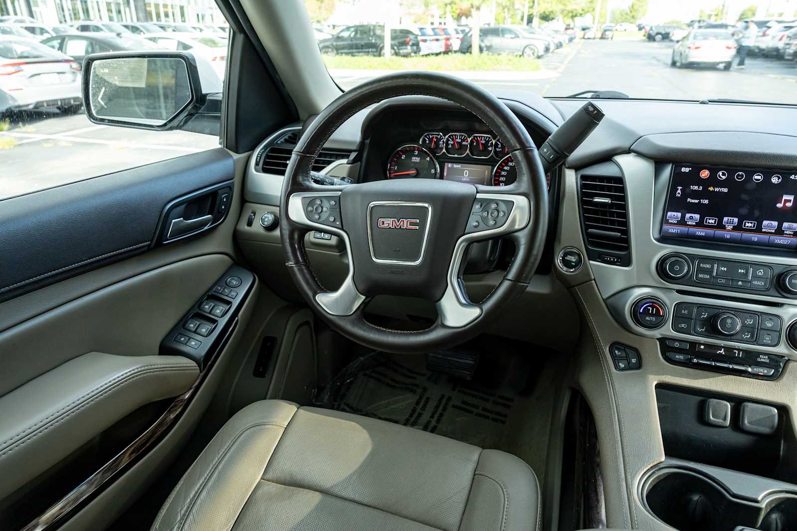 Used 2016 Summit White GMC SLT image 10