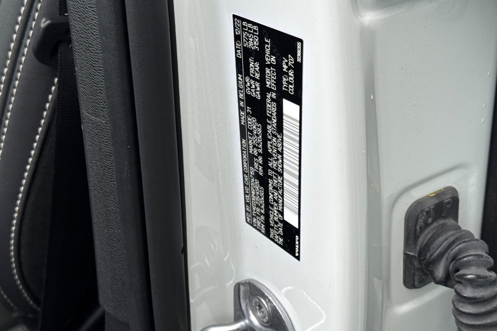 Used 2023 White Volvo Ultimate image 34