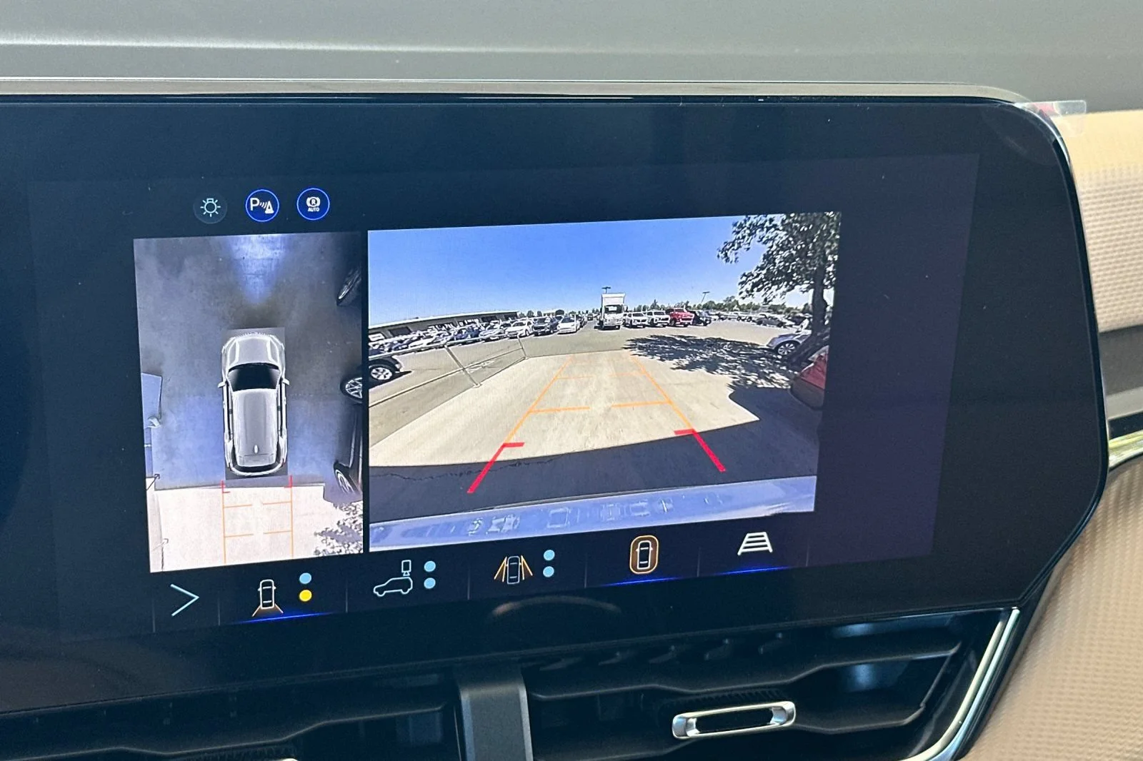 New 2027 Polar White Tricoat Chevrolet ACTIV image 20