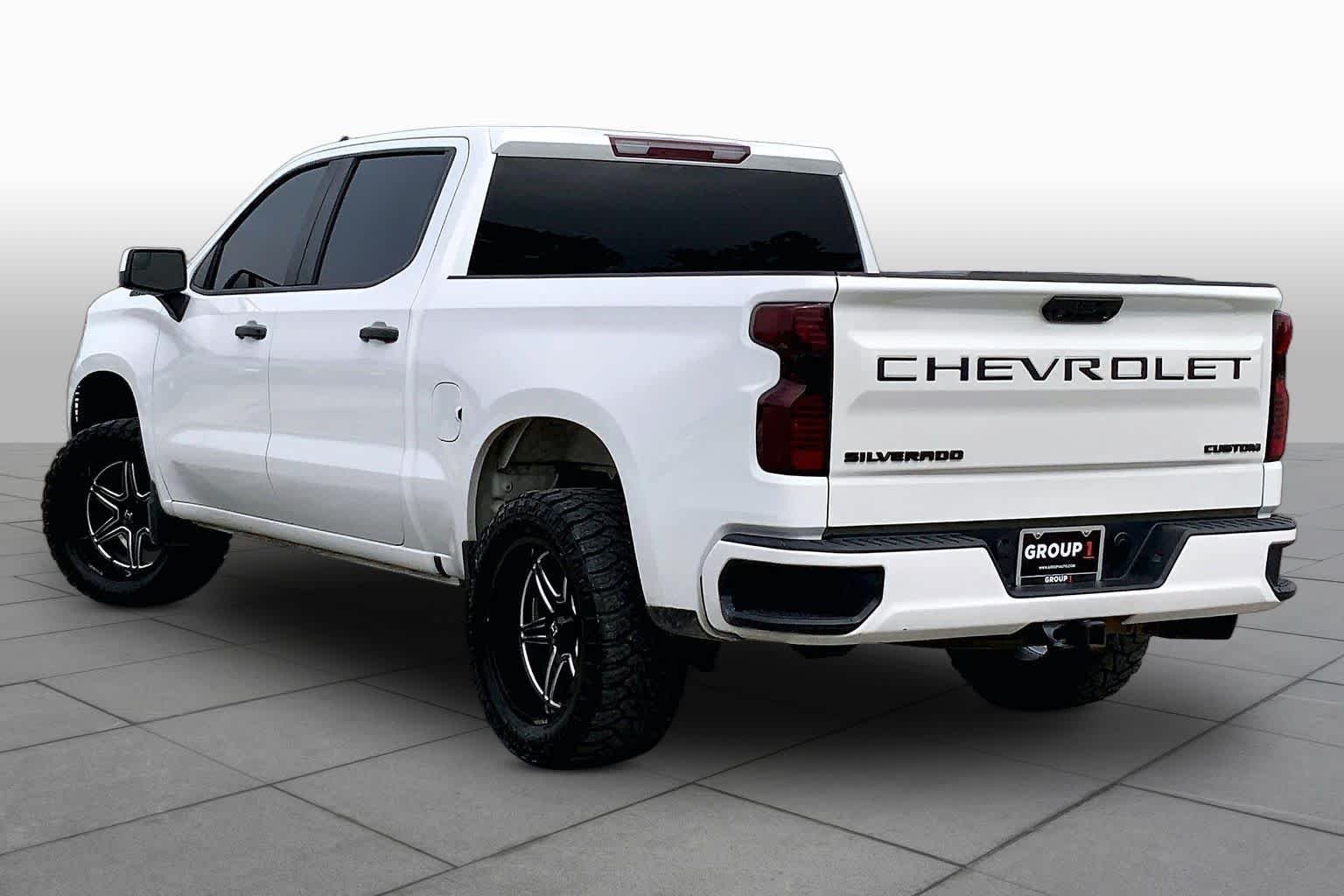 Used 2023 Summit White Chevrolet Custom image 12
